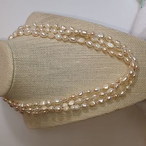 Real perals, long strand